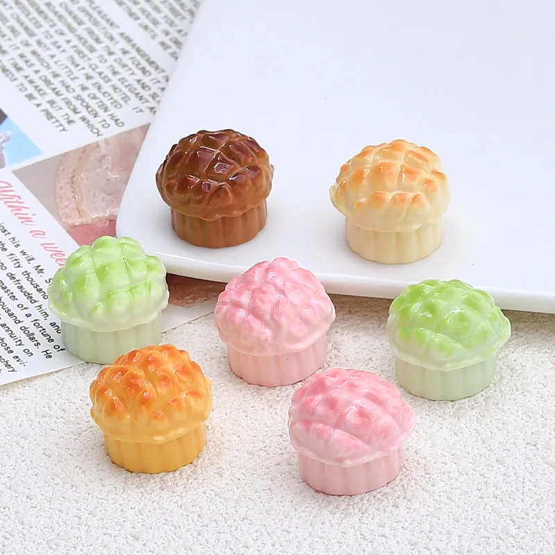 10pcs/lot Miniature Simulation Pineapple Bread Resin Cabochon Cute Fake Food Cake DIY  Ornaments Miniature Dollhouse Accessories