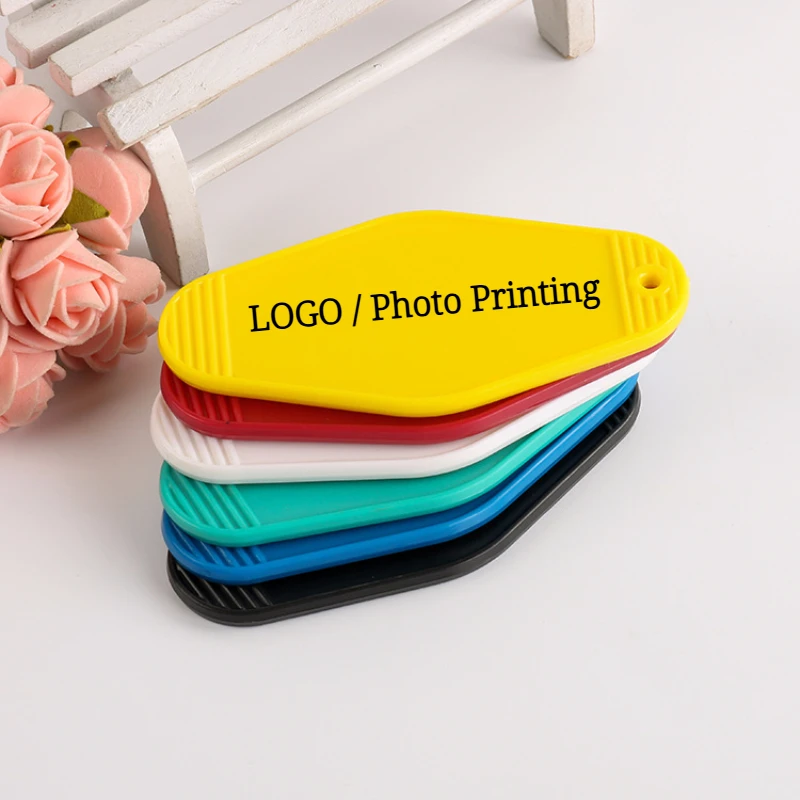 50pcs Custom Logo Plastics Key Chains Tag DIY Photo Printing Pendant Keychain Keyring for Hotel Motel Movie