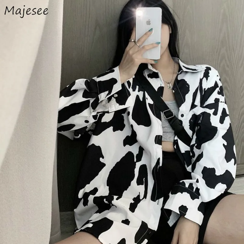 Camicie da donna modello mucca stampa vendita calda design colletto rovesciato casual sciolto stile coreano cool Ulzzang chic moda autunnale