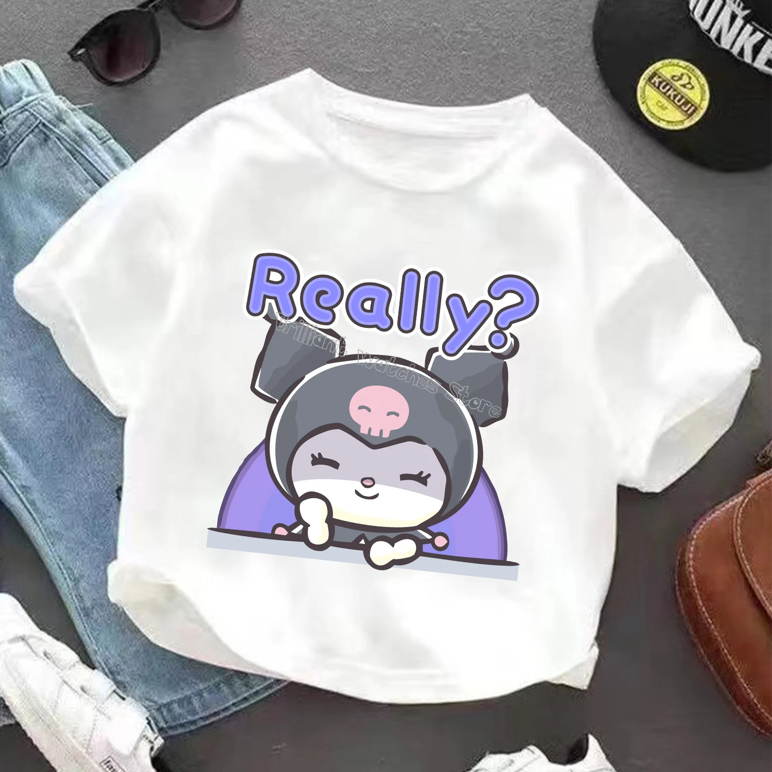 T-shirt branca estampada anime para crianças, roupas fofas de desenhos animados Kuromi, top de moda para meninas, camiseta de verão infantil, presente Sanrio