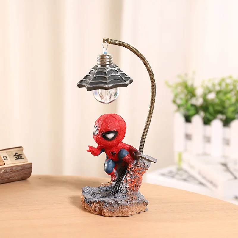 Muñeca creativa periférica de dibujos animados de Spiderman, superhéroe, Spider Man, luz nocturna de cabecera, juguetes, encanto de regalo, adornos de decoración del hogar