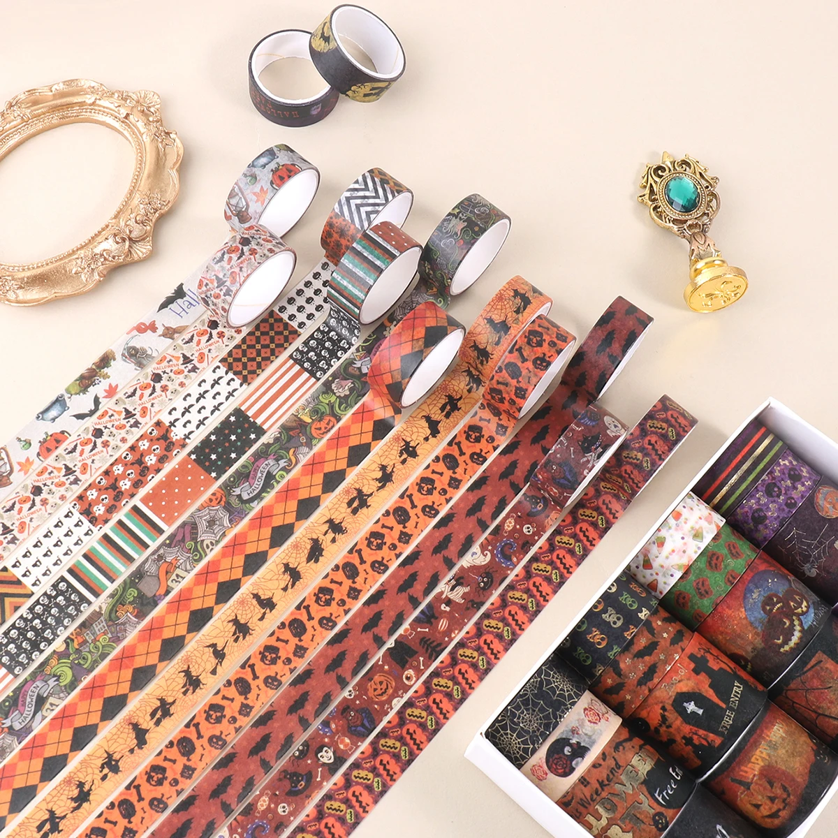16ロール/24ロール、クリエイティブなハロウィーンパターンと和紙テープ、DIYクラフト、ギフトボックスの装飾に最適、トレンディで人気があります。