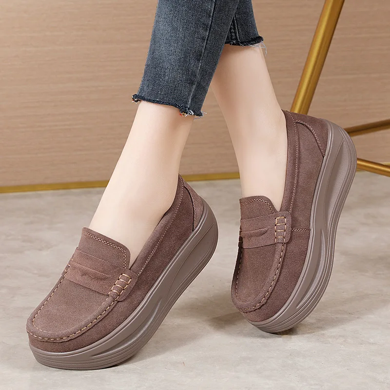 

Women's Flat Shoes Women's Platform Anti Slip and Elevated Casual Shoes Women's Fashionable and Comfortable Suede Loafers