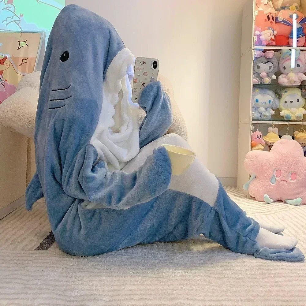 Winter Warm Shark Blankets Hoodie Flannel Pajamas Wearable Plush Sleeping Bag for Children Adult Cozy Shark Pajamas