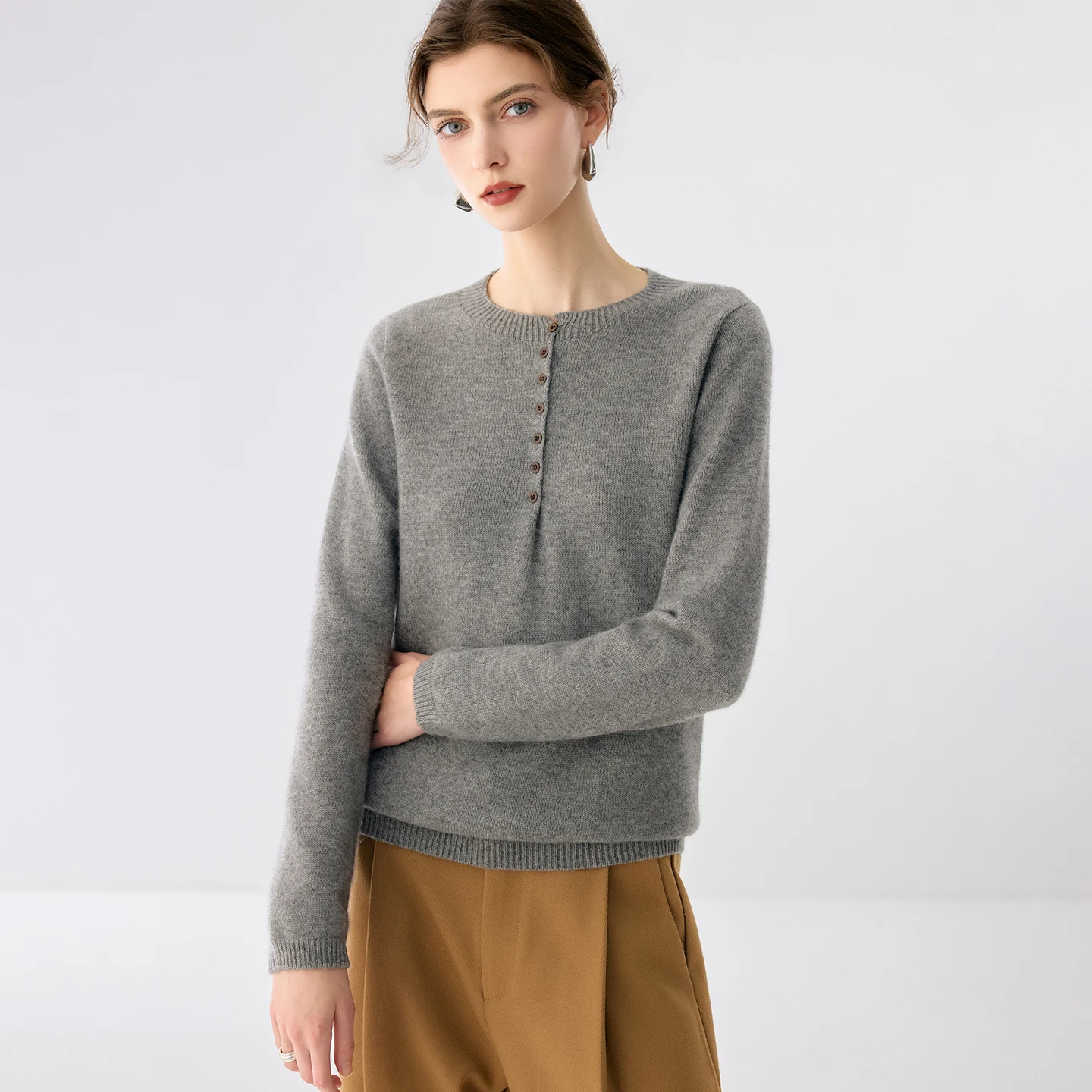 100% Premium Cashmere Autumn Winter Thick Seamless Button‑Placket O-Neck Knit Pullover Women Warm Base Layer Luxury‑Minimalist