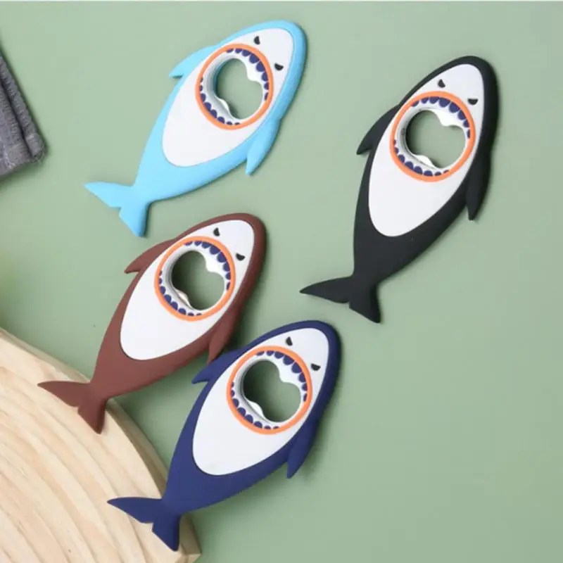 1Pc Beer Bottle Opener Opening Bottle Shark Cap Cute Cartoon Animal Magnet 3D Shark Wine Bottle Opener destapador de cerveza