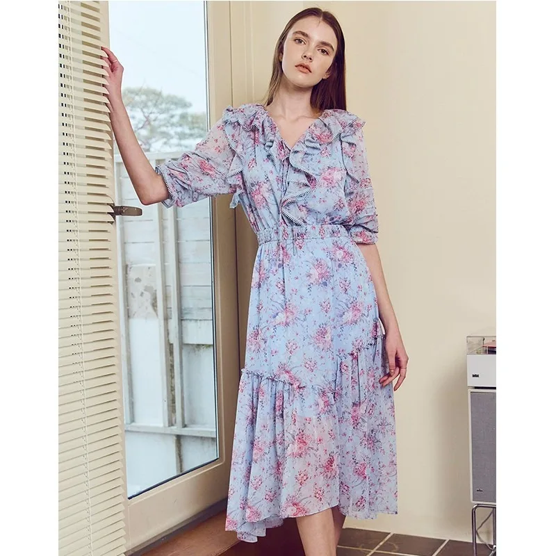 

Романтическое шифоновое платье с цветочным принтом, эластичной талией и длинными рукавами, А-силуэт, в двух цветах.