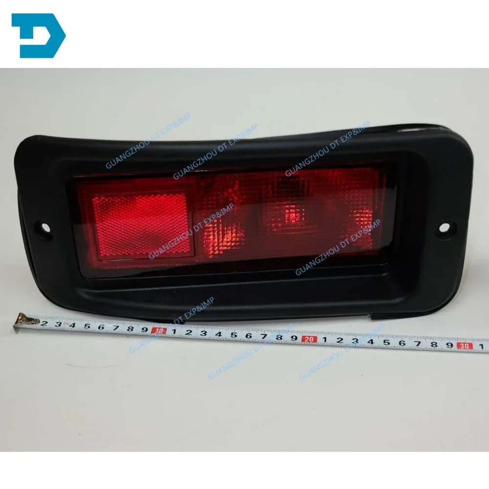 1 Piece Rear Bumper Lamp with Bulb for Pajero Sport K90 MR465017 Back Fog Lamp for Montero Sport Rear Lights for Nativa L or R