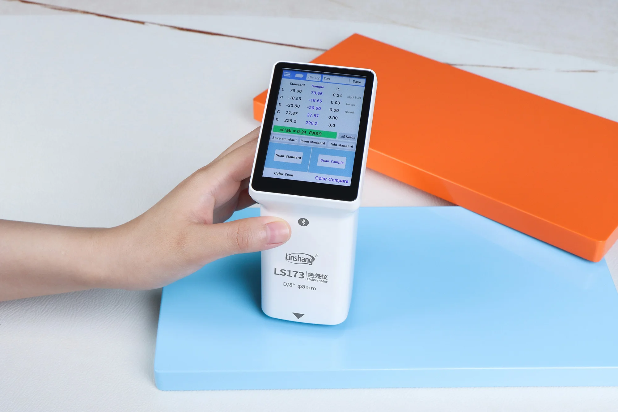 Linshang Ls173 Portable Touch Screen Colorimeter Is Accurate in Measurement and Easy to Operate