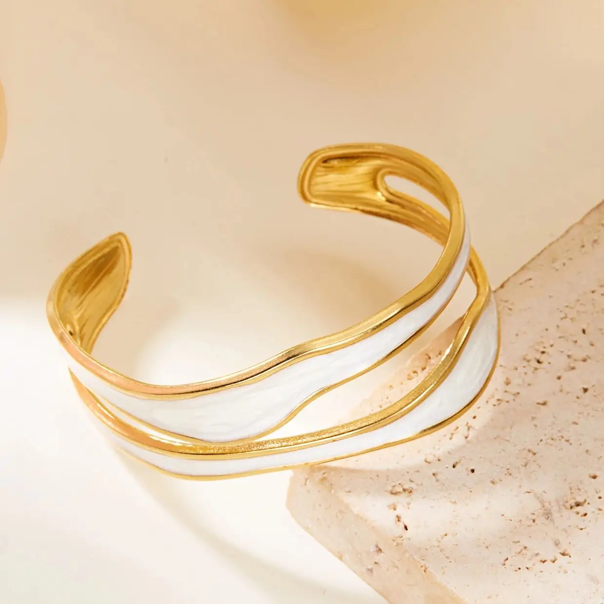 

Vintage White Enamel Stainless Steel Open Bracelet for Women Simple Metal Irregular Shape Geometric Bracelet No Fading Jewelry