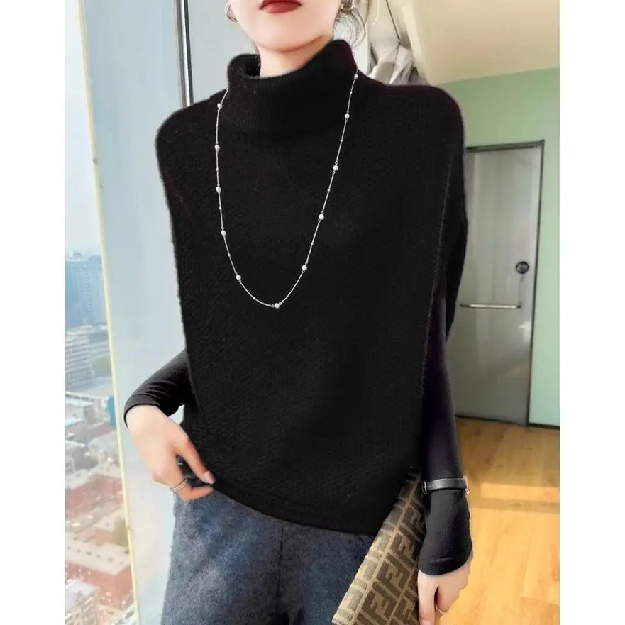 Middle Aged Mother Wearing Knitted Vest for Autumn and Winter Loose Sleeveless Sweater Jacket Batsleeved Upper Garment