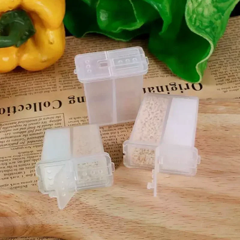 

2 In 1 Multi-Purpose Camping Seasoning Shaker With Lid 2-Compartment Salt Pepper Spice Jar For Outdoor BBQ Cooking Storage Box