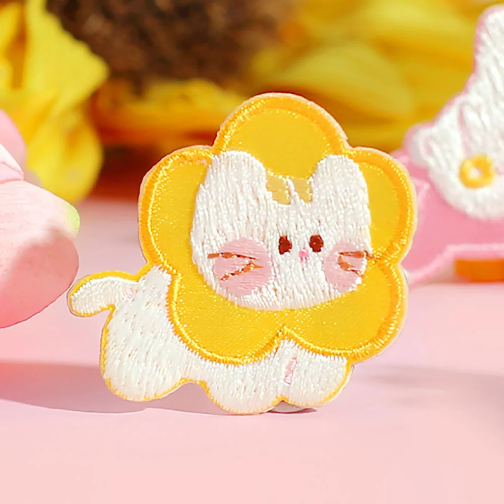 

Цельная наклейка на вышивку, наклейки с рисунком кролика, медведя, кошки, собаки, милые животные, маленький размер, нашивка на спине, клей