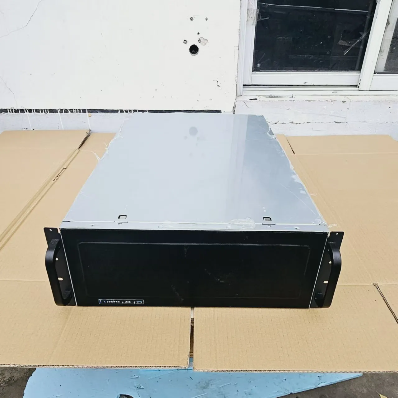 4U Rack Server Chassis, 11 Slots, Dual Motherboard Support, 4-GPU Mount for AI Deep Learning Computing
