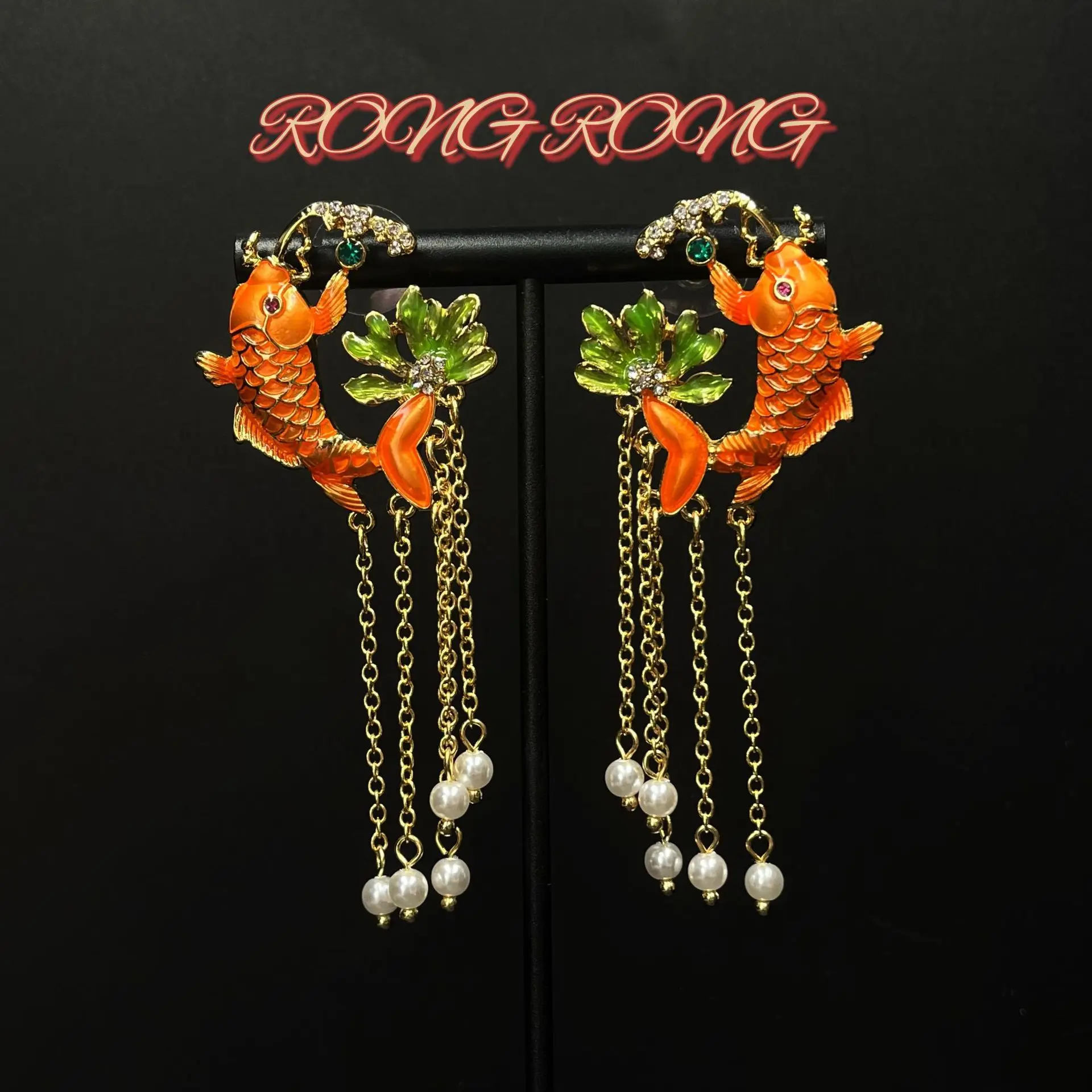 

Medieval Vintage Koi Tassel Earrings Palace Style Retro Exaggerated Glaze Enamel Western Antique Earrings