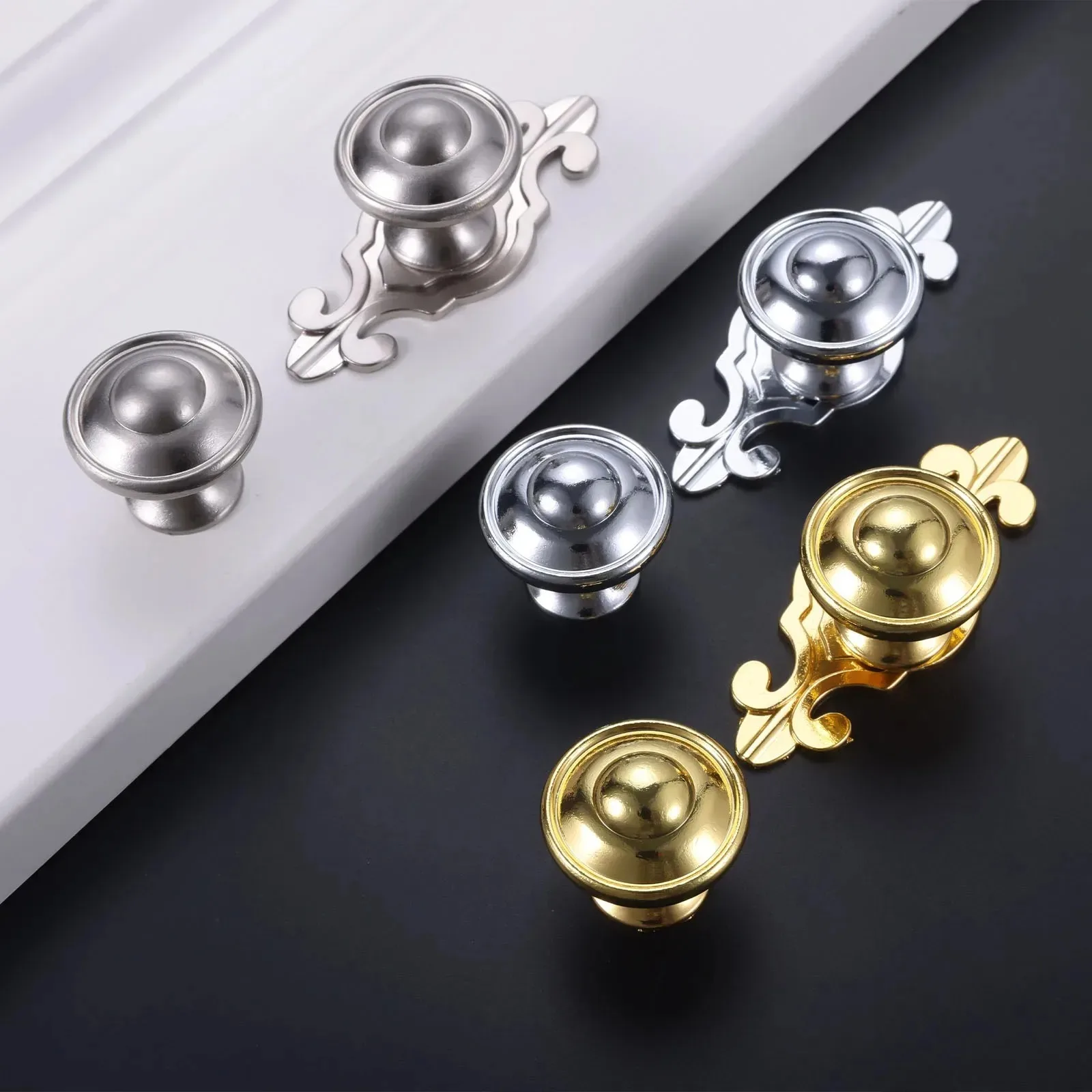 1pc European Retro Single Hole Handle Kitchen Cupboard Cabinet Drawer Door Knob Furniture Pulls Handles Metal with Screw