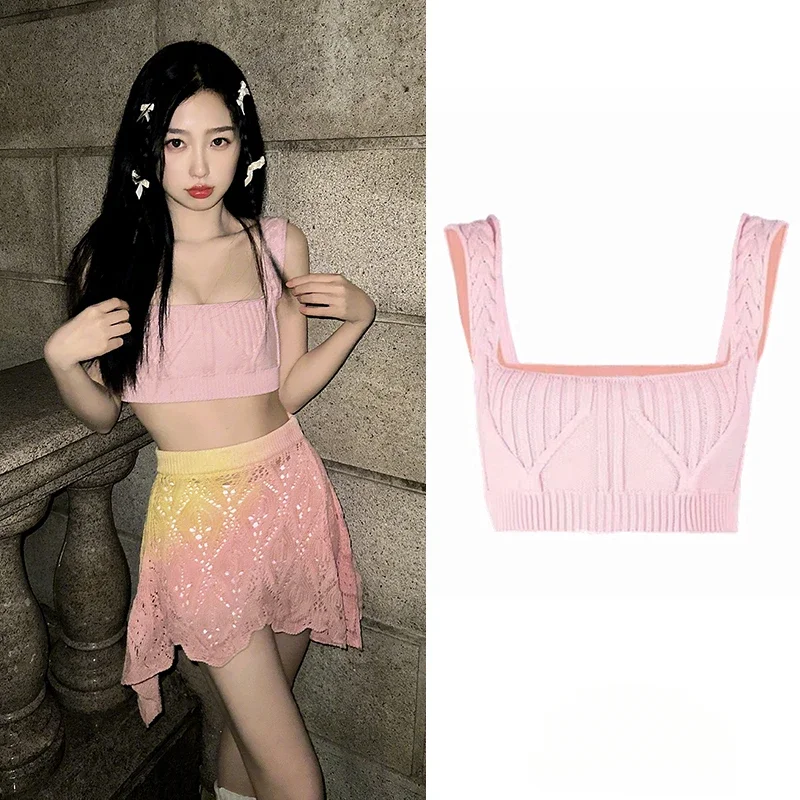 

Kpop Korean Singer Concert Women Hot Girl Sexy Sling Knitted Vest Backless Crop Tops Y2K Streetwear Sweet Sleeveless Camisole