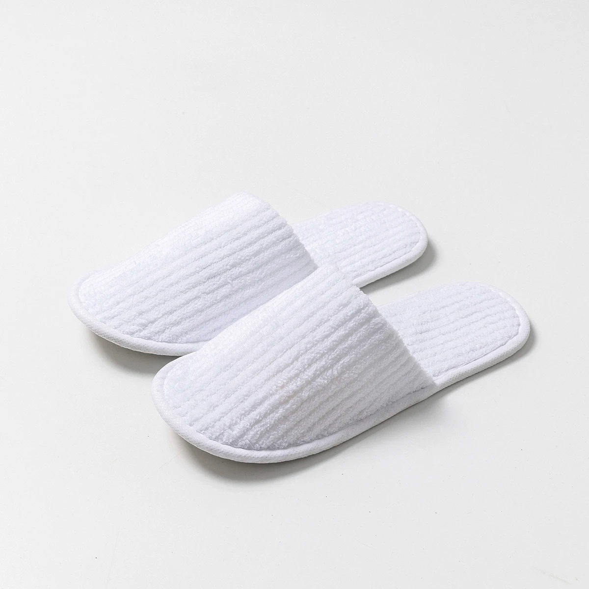 Hotel Slippers Disposable Wholesale Sandals Custom All Inclusive and Open Toe Spa Disposable Slipper for Women with Cheap Price