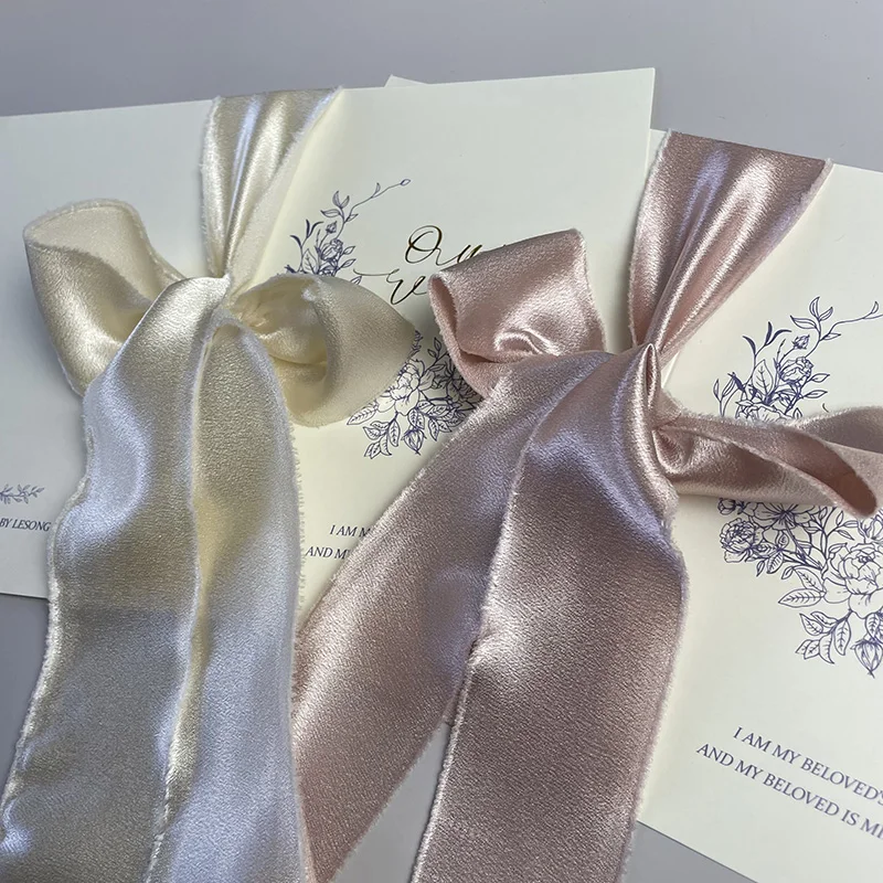 

2Pcs Wedding Bronzing Vows Card With Silk Satin Ribbon Hand-Painted Flowers Marriage Oath Book Love Guarantee Promise Letter