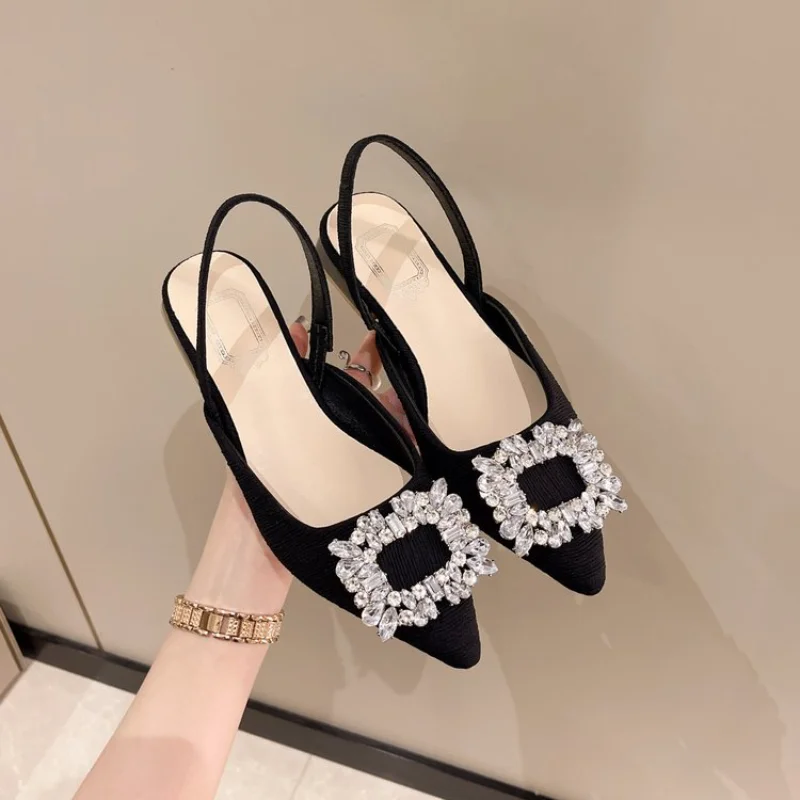 Bege Salto Sandálias claras sapatos 2023 Preto Rhinestone Médio Apontou Fechado Nova Primavera Gladiador Bloco Meninas das mulheres