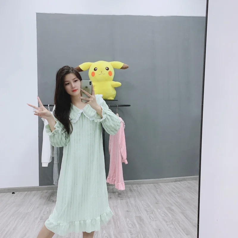 

Женская ночная рубашка Thiened Coral Fce, домашняя теплая одежда с кукольным воротником и кружевом, длинный све средней длины