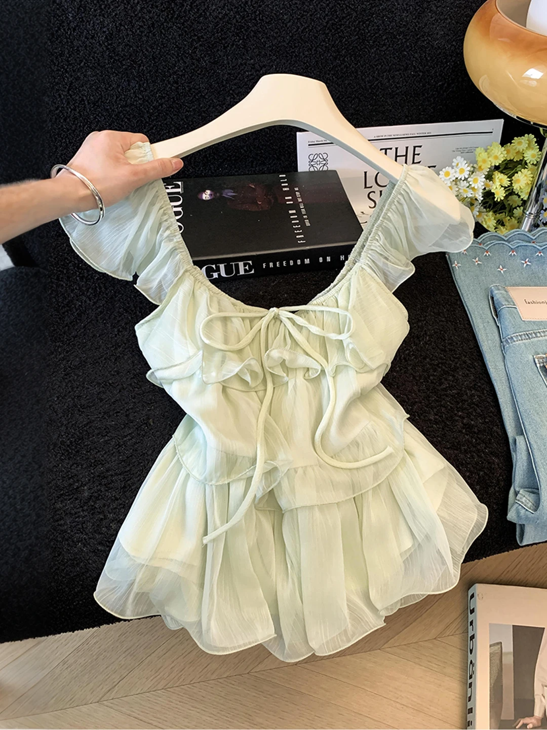 

Korean Style Pleated Sleeve Chiffon Shirt Belted Flounce Hem Top Women's Fashion Summer Slimming Short Sleeve Blouse