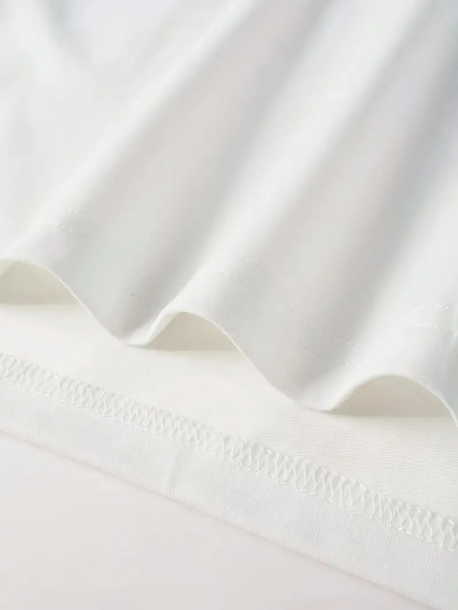 Damska koszulka z grafiką lizaka, czarna, codzienna, z krótkim rękawem, mieszanka materiałów, okrągły dekolt, do noszenia na co dzień, do ćwiczeń i aktywności na świeżym powietrzu.