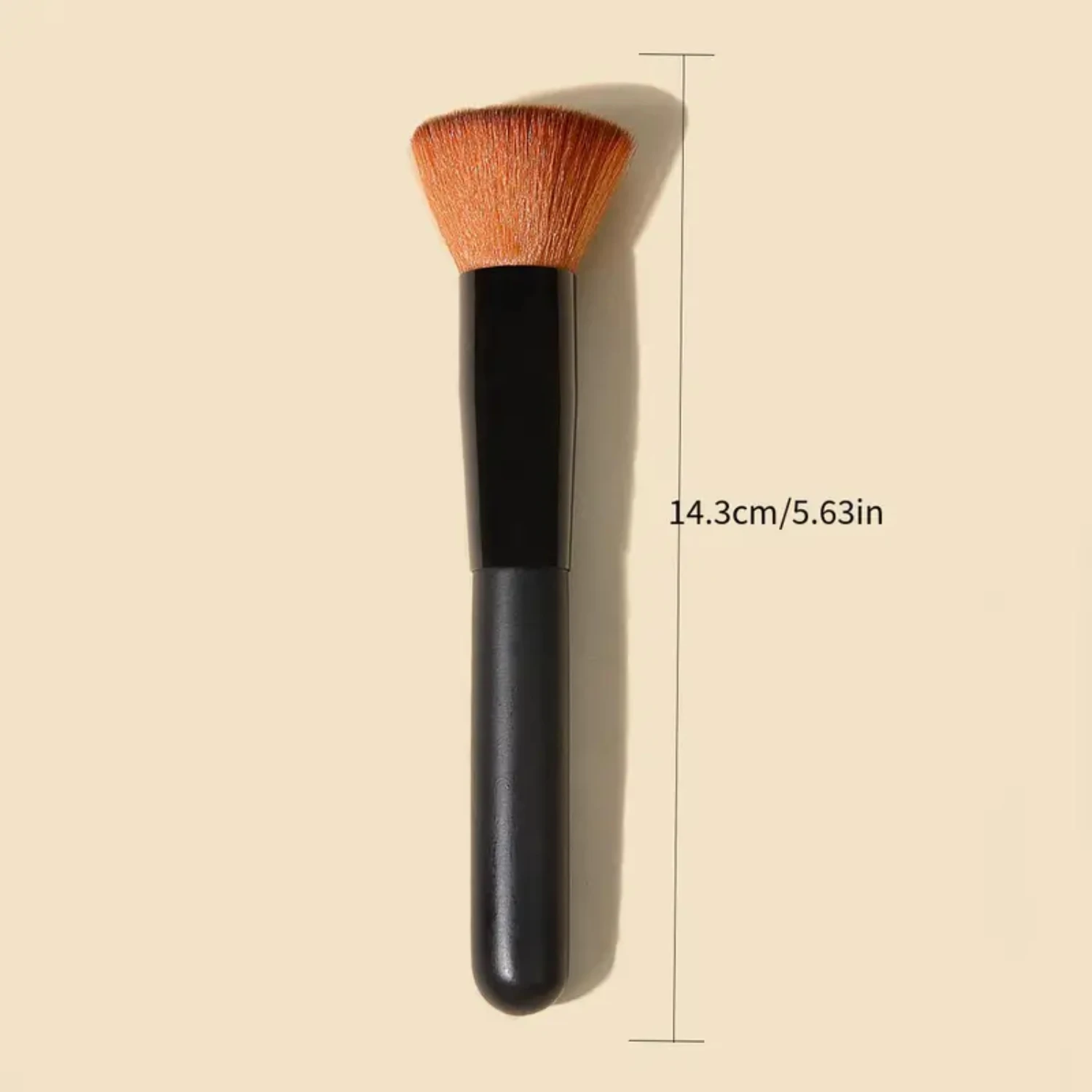 แปรงแต่งหน้าหัวกลมจุดเว้า - เครื่องมือเครื่องสําอางขนนุ่มระดับมืออาชีพสําหรับการใช้งานที่ไร้ที่ติ - การออกแบบตามหลักสรีรศาสตร์