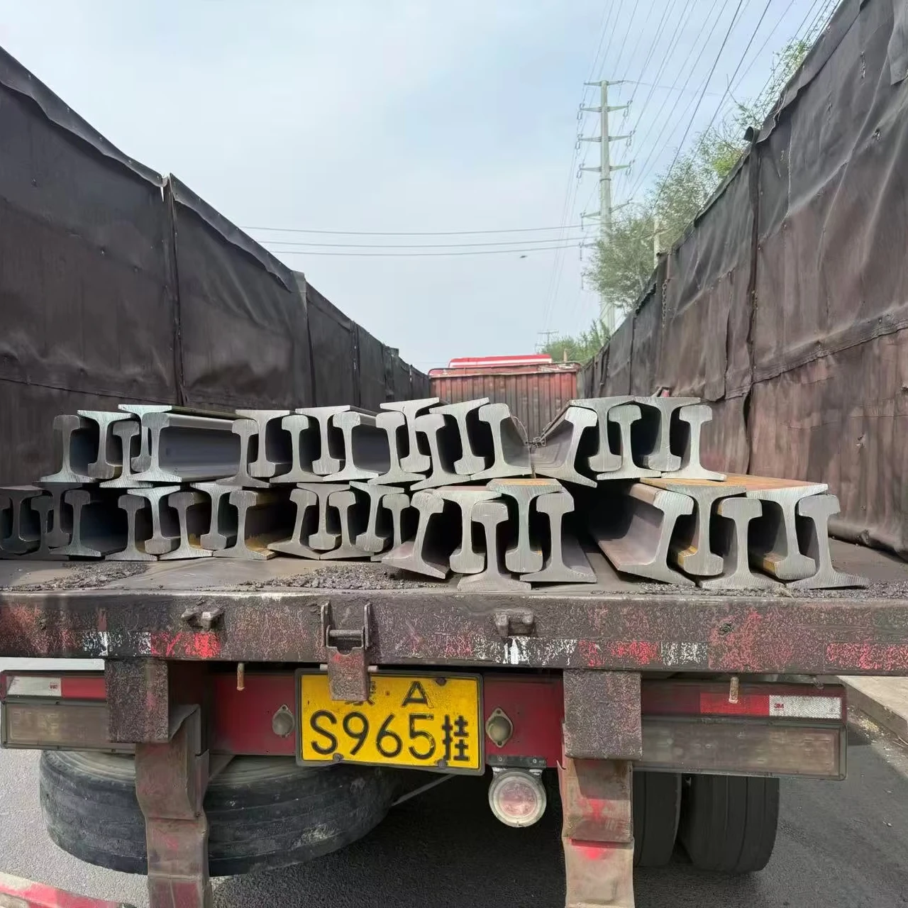 

Рельсы железнодорожные стальные A75 71Mn 43кг R50 R65, б/у, оптом, стальной лом 22кг