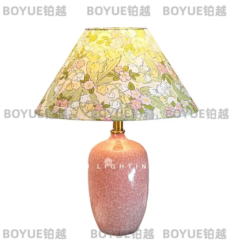 American Ceramic Table Lamp French Retro Pastoral Creative Ambient Light High End Bedroom Bedside Decoration