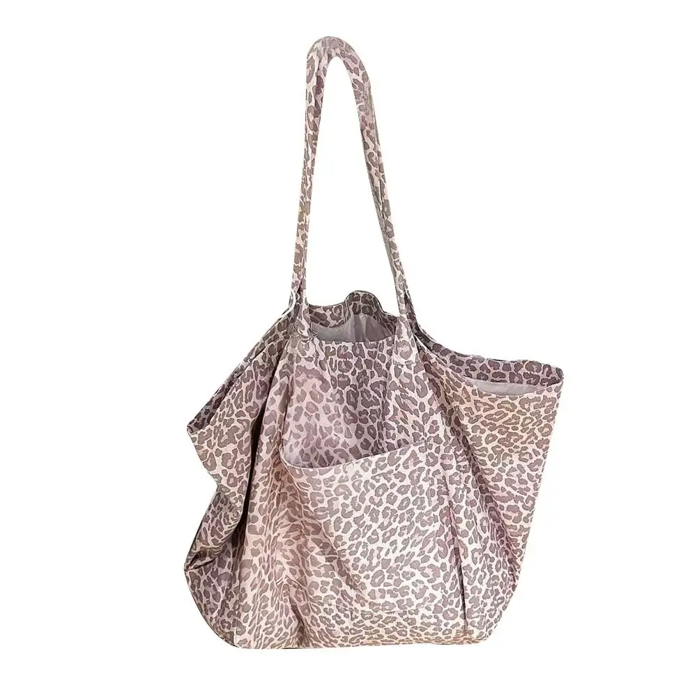 

New Large Capacity Tote Bag Lightweight Nylon Shoulder Bag Leopard Print Handbag Women
