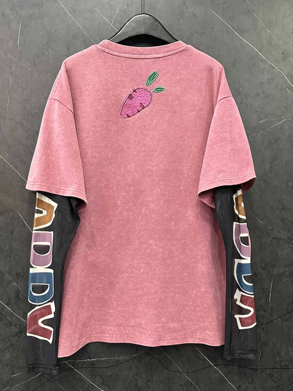 2025 nueva primavera verano imitación dos piezas camiseta de manga larga lindo conejito bordado cuello redondo pulóver Top medio-largo Casual camisetas rosas