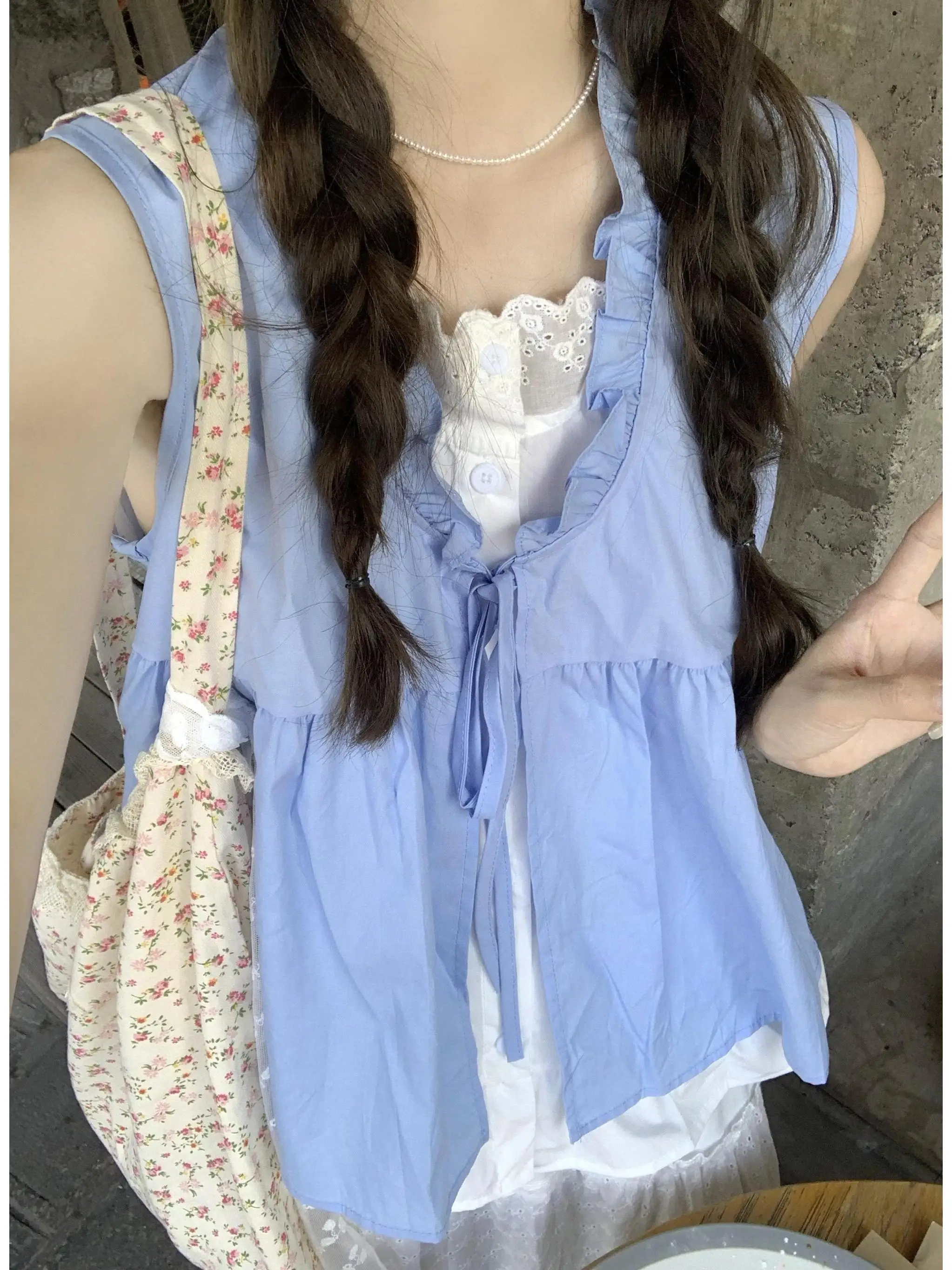 

Korean Style Color Block Sleeveless Fake Two-Piece Shirt Women's Spring 2026 Casual Loose Slimming Belted Top Commute Style L...