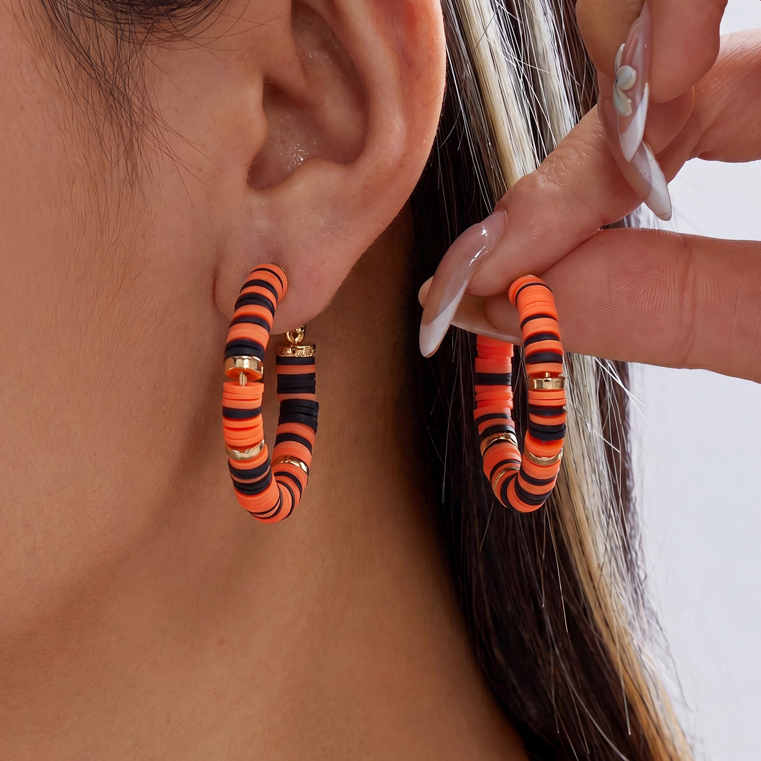 Niedliches Halloween-Emaille-Kürbis-Totenkopf-Halsketten- und Ohrring-Set für Damen, zarte Spinnen-Katzen-Creolen, Ketten-Feiertagsschmuck-Geschenk – Detail 8