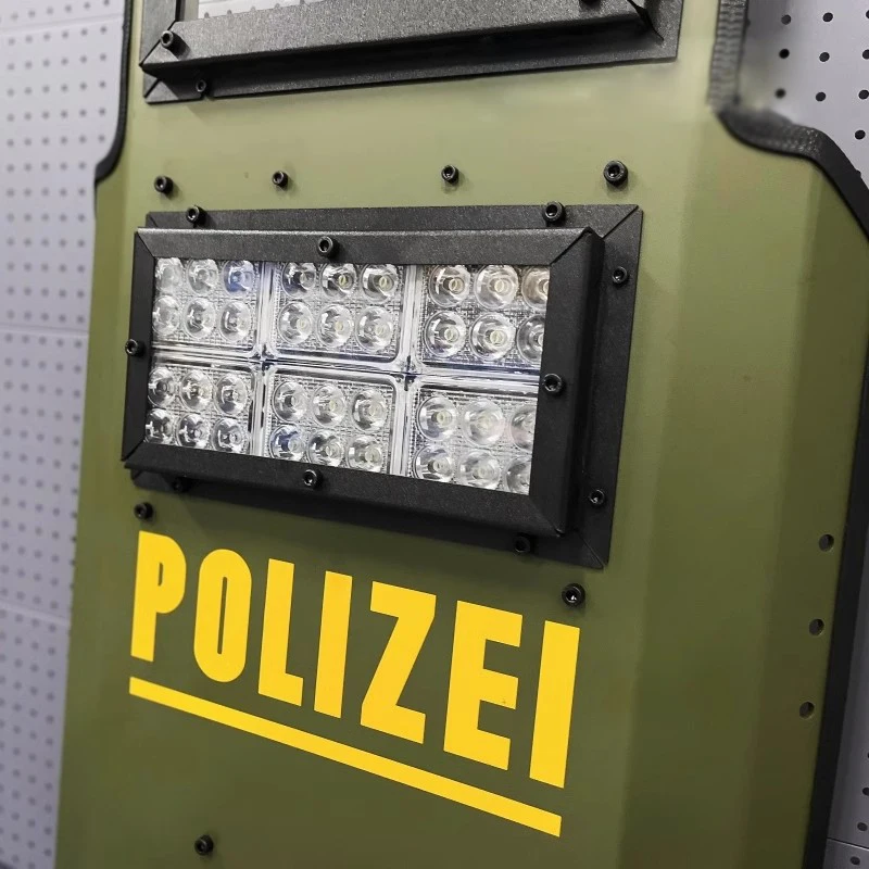 Hochintensiver ABS-Flash-Shield COS PLAY Spiel-Requisiten LED-Offroad-Licht Riot Flash Blitz Heavy Resistance Impact Shield Custom