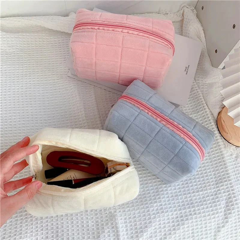 Portable Cosmetic Storage Bag | Women Zipper Makeup Organizer | Solid Fur Handbag Travel Make Up Toiletry Pouch Pencil Case