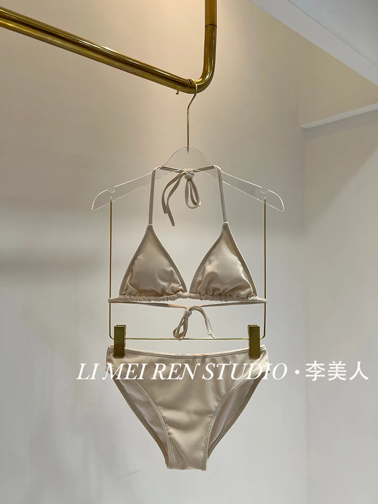 Nuevo Bikini estilo falda blanca, traje de baño superior de manga larga, vacaciones para chicas