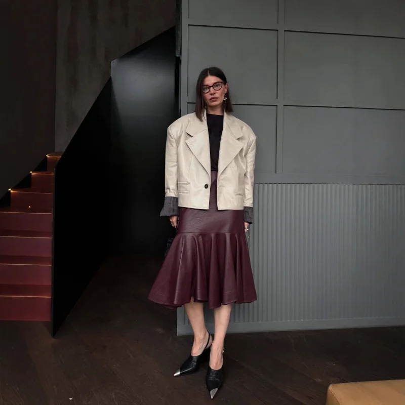 

Европейская и американская женская мода из уникальной кожи