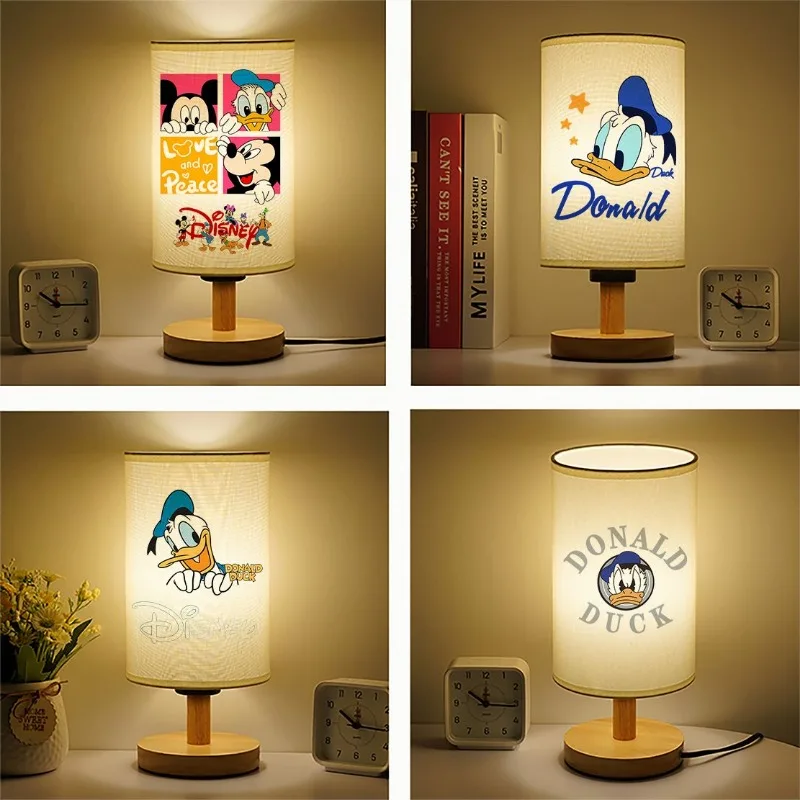 Disney-Mickey e Minnie Soft LED Light para o quarto, cabeceira bonito dos desenhos animados, proteção para os olhos, luz noturna, presente do dia das crianças
