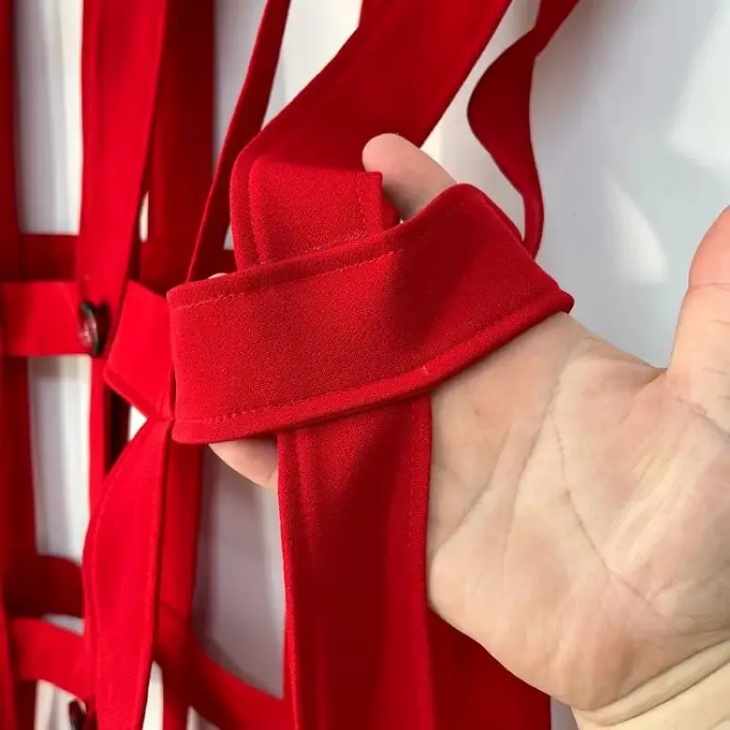 

Двойные красные модные полые рубашки с лацканами, однобортные, мужская одежда больших размеров, уличный стиль, элегантные новые повседневные топы