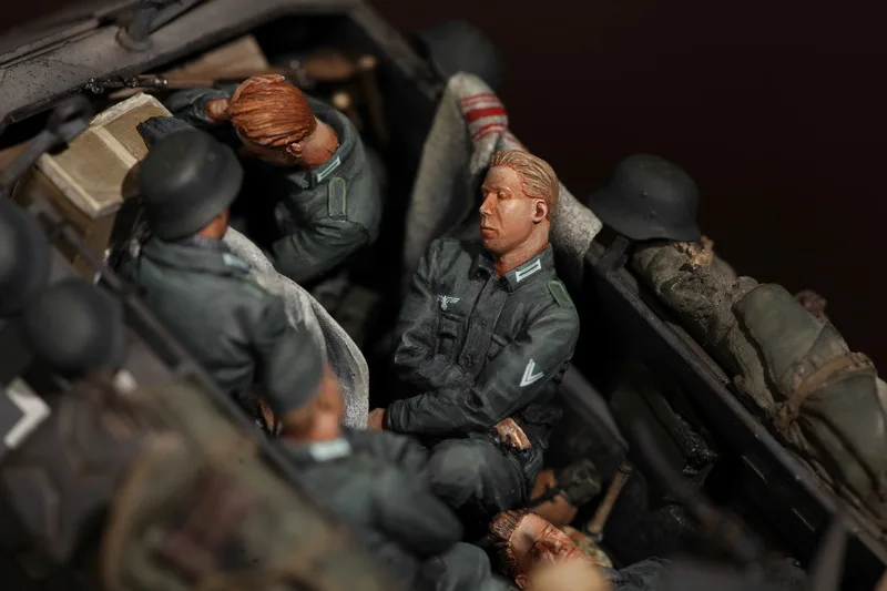 1/35 model kit resin kit   Resting soldiers (6 people)