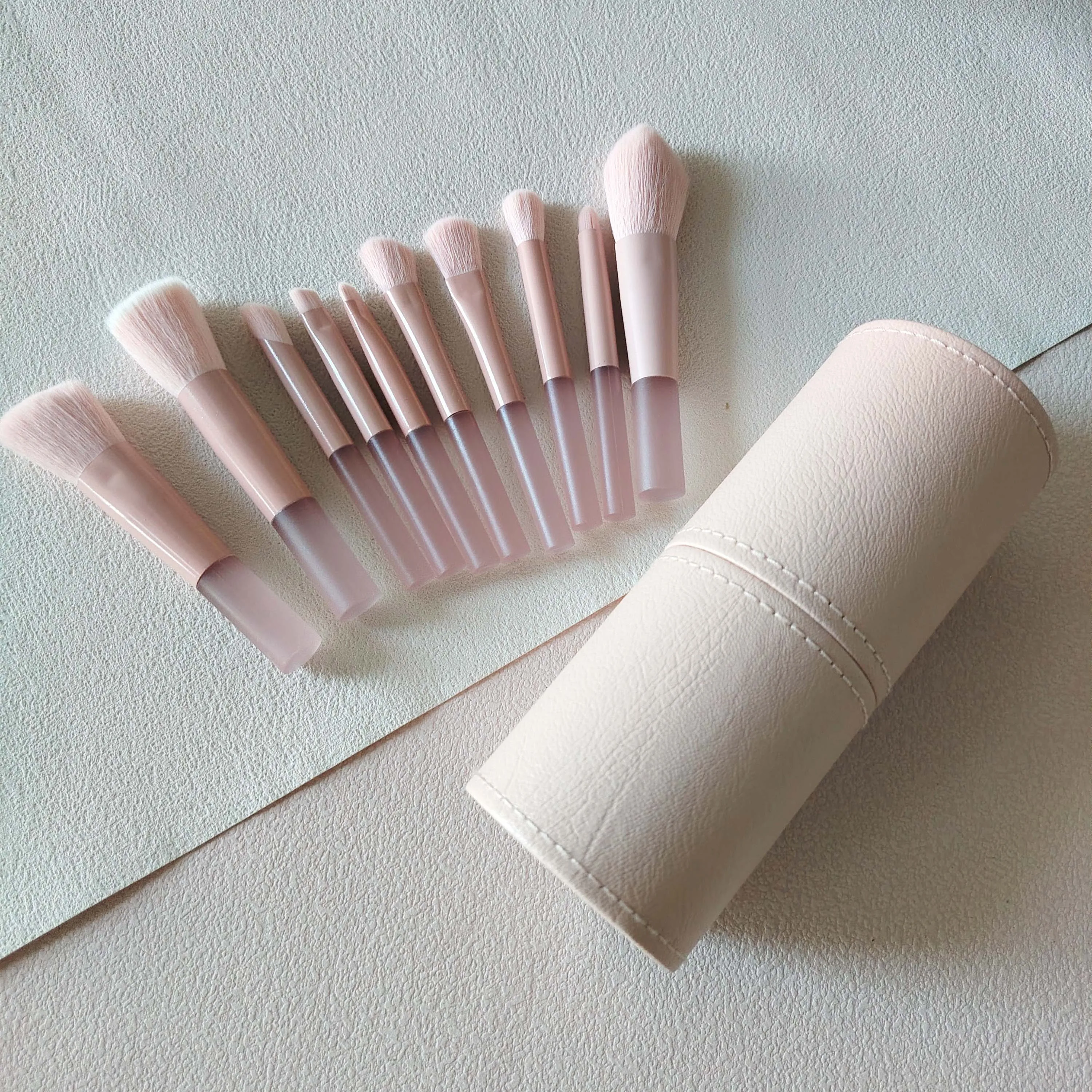 

10Pcs Mini Soft Fluffy Makeup Brushes Set Eye Shadow Foundation Brush Women Cosmetic Powder Blush Make Up Beauty Tool