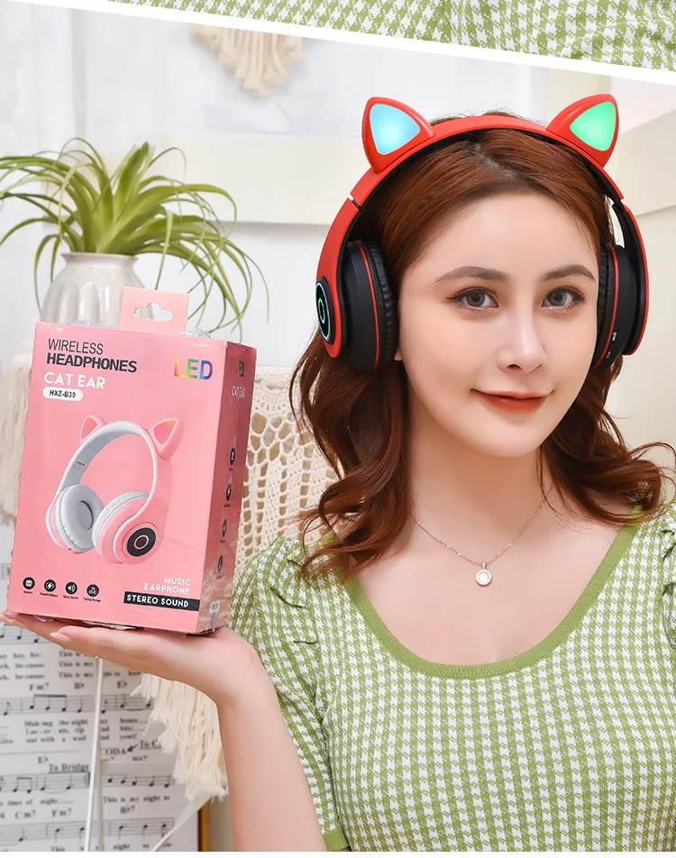 Female Cat's ears (Steamed cat-ear shaped bread) hair bald headworn mobile phone wireless Bluetooth headset noise reduction