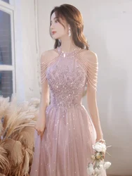 Robe de célébrité rose personnalisée avec manches à pampilles, licou perlé à paillettes, ligne A exquise, longueur au sol, Rh, soirée, quelque soit