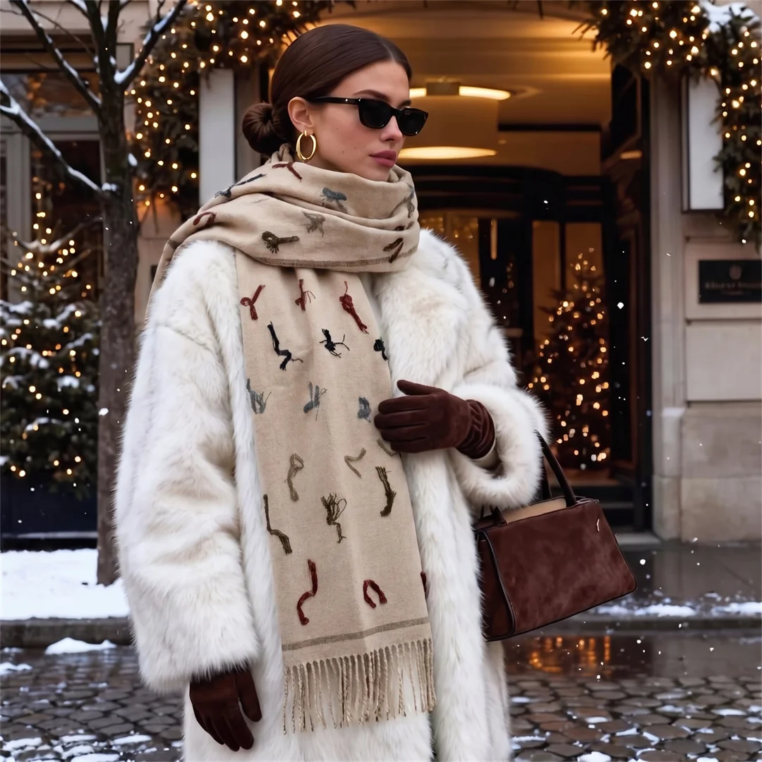 Winter Outdoor Old Money Embroidered Scarf Women Head Wrap Warm Windproof Water Resistant Tassel Shawl for Ski Trip Cold Weather