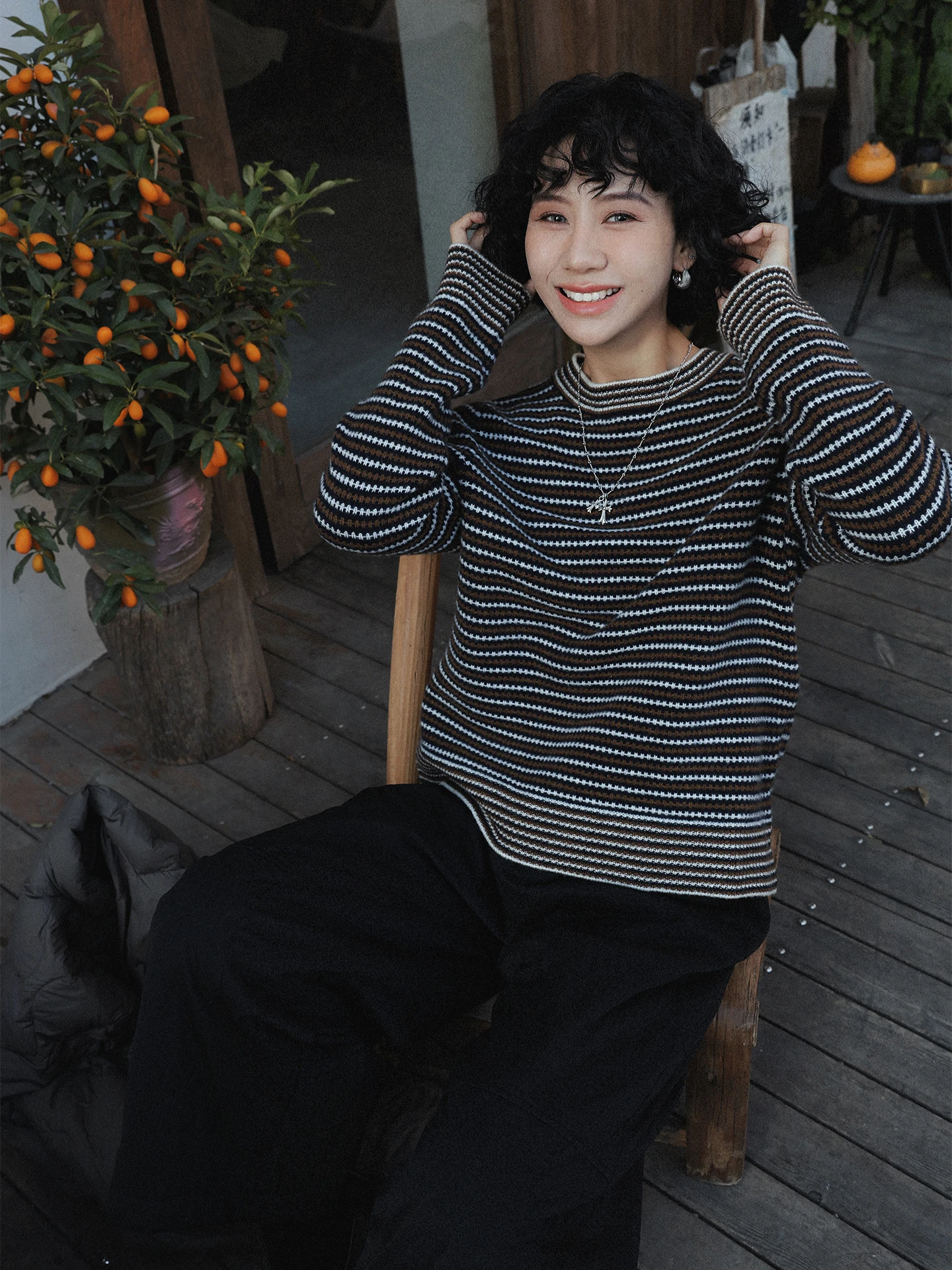 

TT Pure Wool Knitted Sweater with Stripe Pattern Thi Long Sve Women's Winter Faion Casual round Ne Top