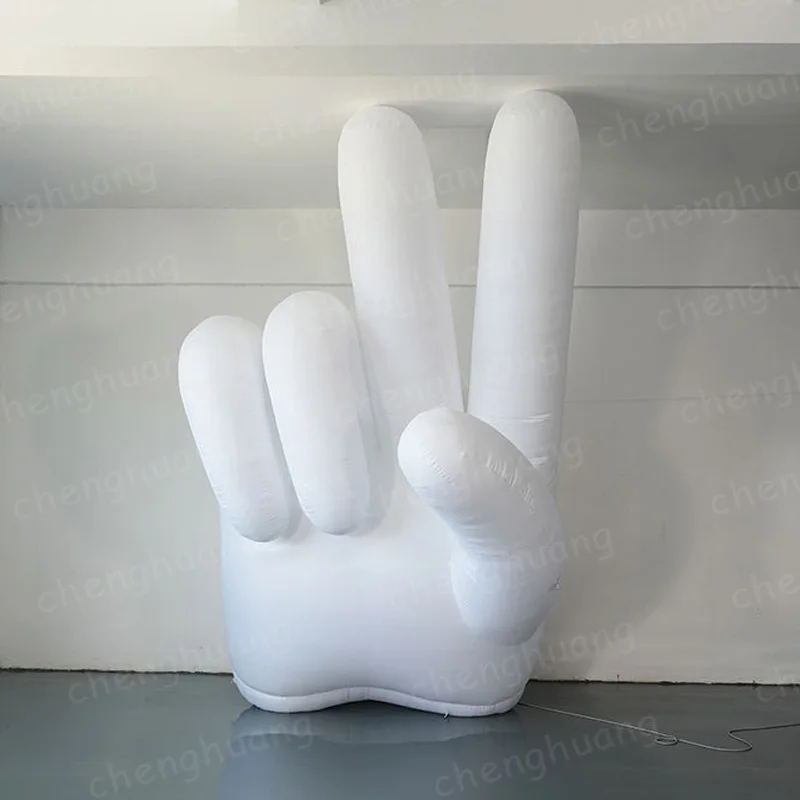 

Надувные руки, большие надувные модели рук, используемые для оформления сцен и декораций на Хэллоуин.