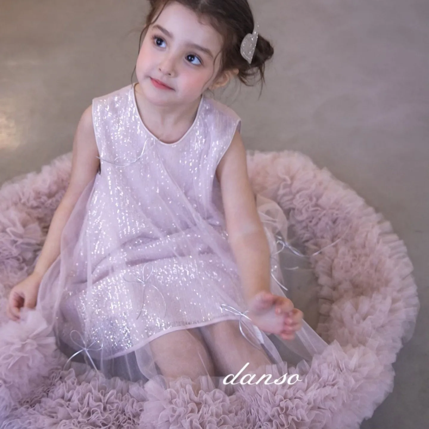 New Summer 2026 Girls Elegant  Princess Dress Fluffy Tulle Birthday Formal Costume Free Head Veil Included for Little Girls