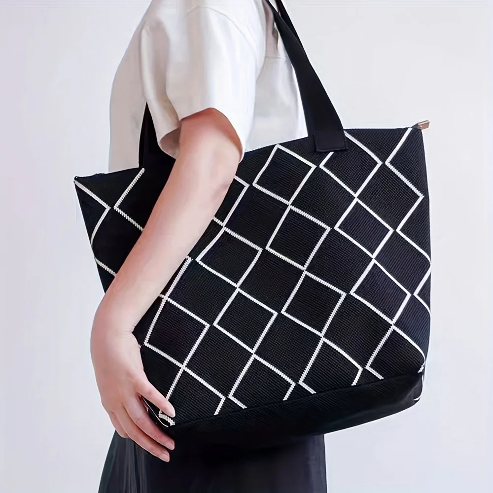 

New stylish women's striped diamond-patterned knitted single-shoulder bag, versatile zipper handbag with large capacity tote.