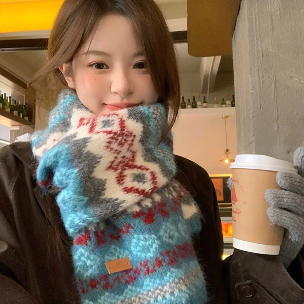 

Fair Island style retro blue knitted wool scarf for women in winter Korean atmosphere students thickened warm scarf